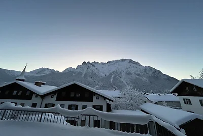 Ferienwohnung in Mittenwald mit Balkon