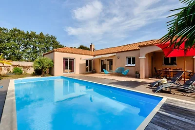 Ferienwohnung in Talmont mit beheiztem Pool