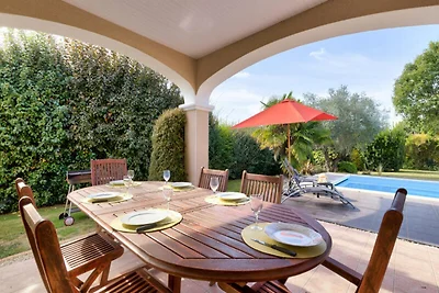 Ferienwohnung in Talmont mit beheiztem Pool