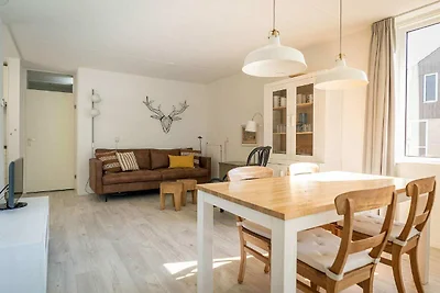 Texel Apartment mit Balkon