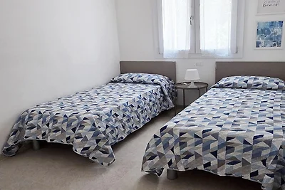 Apartment am Meer in Rosolina Mare für 6...