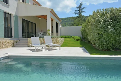 Splendida villa con piscina riscaldata a...