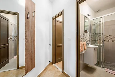 Wohnung in Drenje mit Meerblick