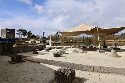 Chalet am See im Antwerpener Kempen