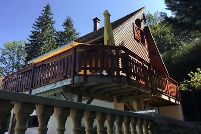 Confortevole casa vacanze vicino al lago
