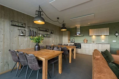 Ferienhaus in Vrouwenpolder in Strandnähe