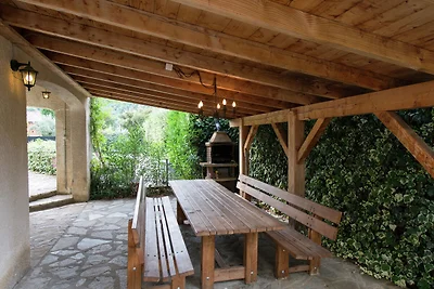 Wunderschöne Villa in Nyons mit Swimmingpool