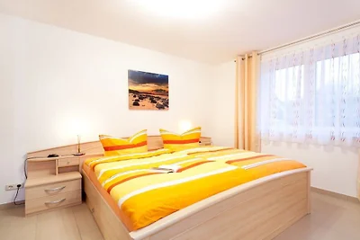 Ferienwohnung mit 2 Schlafzimmer
