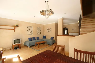Geräumiges Ferienhaus mit privatem Pool