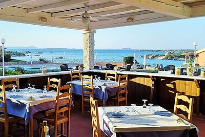 Reizendes Ferienhaus in Marinella mit...