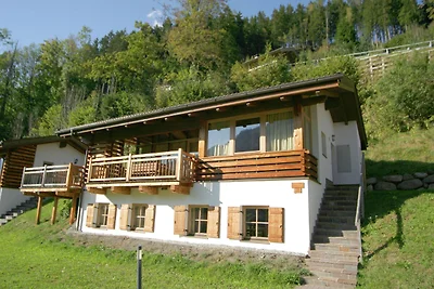 Deluxe-Chalet mit Pool in Königsleiten
