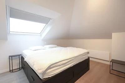 Modern appartement vlakbij zee en strand