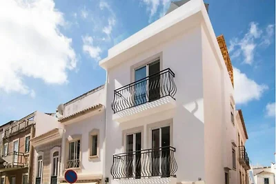 Haus in Lagos mit Dachterrassenblick
