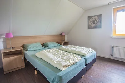 Bella casa con sauna vicino a IJsselmeer
