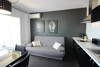 Monolocale a Empuriabrava con vista mare
