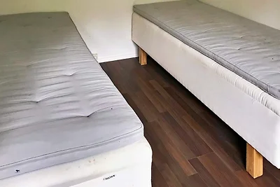 5 persone case ad EDSBRO