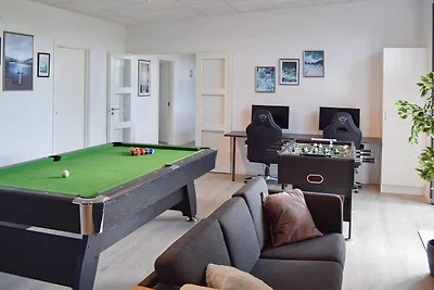 14 persoons vakantie huis in Væggerløse-By...