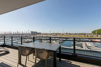 Apartment mit privatem Balkon in Marina