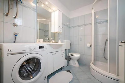 Holiday Home Rovanjska - Three Bedroom House ...