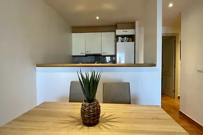 Wohnung in Pals in der Nähe des Sandstrandes