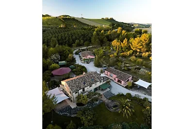 Villa in Le Marche mit 0 Schlafzimmer