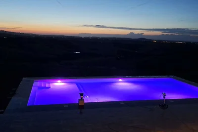 Appartamento per vacanze con piscina e vista...