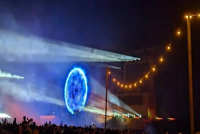 Schצne Wohnung mit Pool