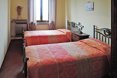 Villa in Montaione mit Pool & Olivenöl