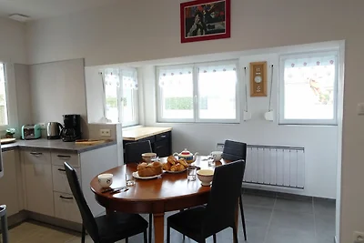 Ferienhaus in Gouville mit Meeresstrand