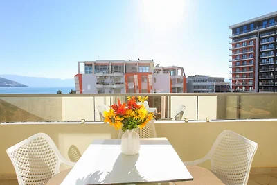Wohnung in Vlorë am Sandstrand