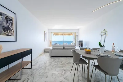 3-Zimmer-Apartment mit Meerblick und Pool – C...