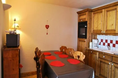 Apartment in Le Chantel mit Blick auf den Mon...