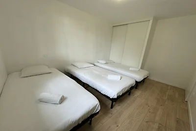 Casa tranquilla con terrazza e parcheggio