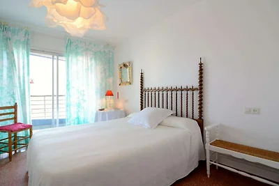Apartment for 6 people with balcony