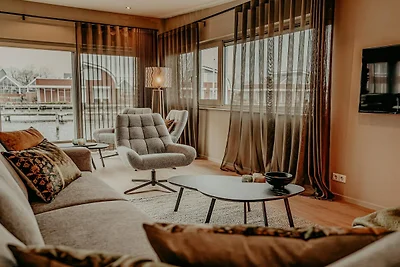 Hausboot in Niederlande mit eigenem Steg