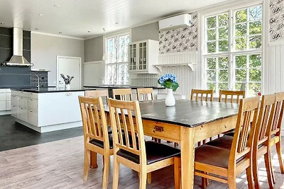 9 persoons vakantie huis in Mörlunda-By Traum