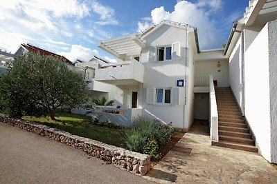 Gemütliches Appartement mit Klimaanlage, 6 km...