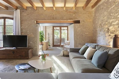 Finca in Consell mit Schwimmbecken