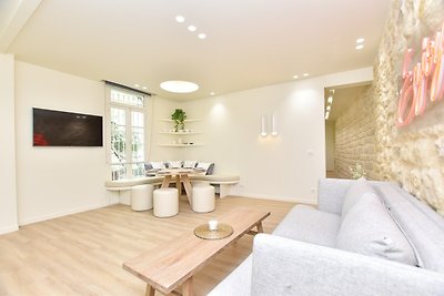 Appartement spacieux -3BR/8P- Moulin Rouge