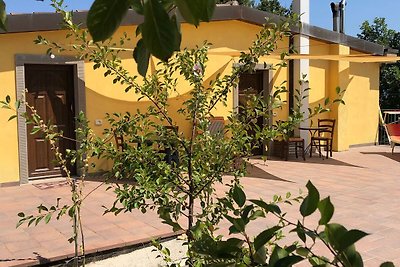 Zeitloses Ferienhaus in Apecchio mit Garten