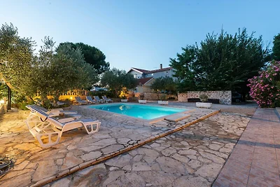 Ferienhaus mit privatem Pool und Spa