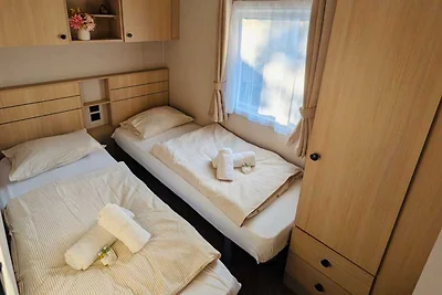 Mobilheim mit Gemeinschaftspool (6 Personen)