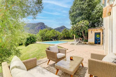 Villa in Pollensa mit privatem Pool und...