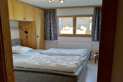 Angenehme Wohnung mit Terrasse in Hügeln