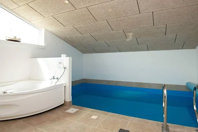 Luxuriöses Refugium mit Pool