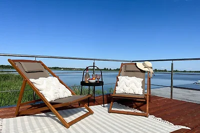 Hausboot in Łazy am Jamno-See und Meer