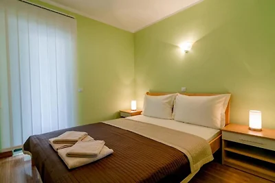 Amor Residence - Two Bedroom Apartment with T...