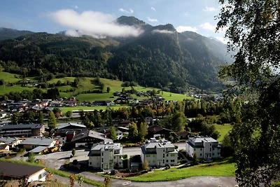 Ferienwohnung mit Terrasse in Kaprun,...