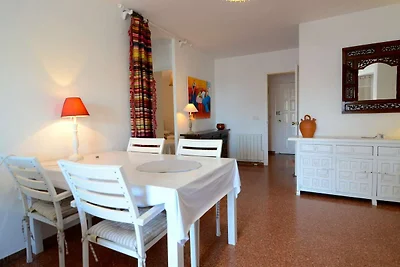 Apartment for 6 people with balcony