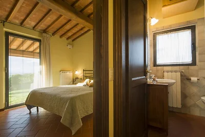 Suggestiva Proprietà nel Chianti: piscina, pa...